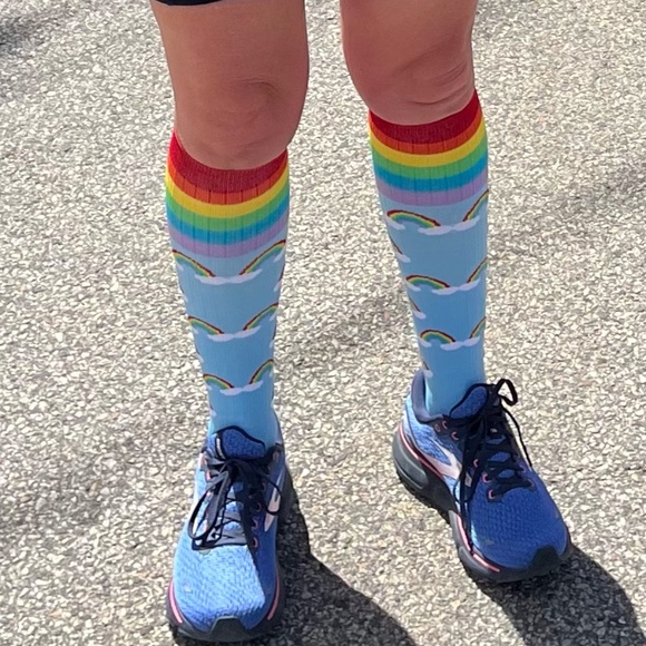 Pro Compression Rainbow Love Socks - NWT - Picture 4 of 4